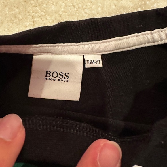 Hugo Boss boys 18m / 2 year - Picture 2 of 2